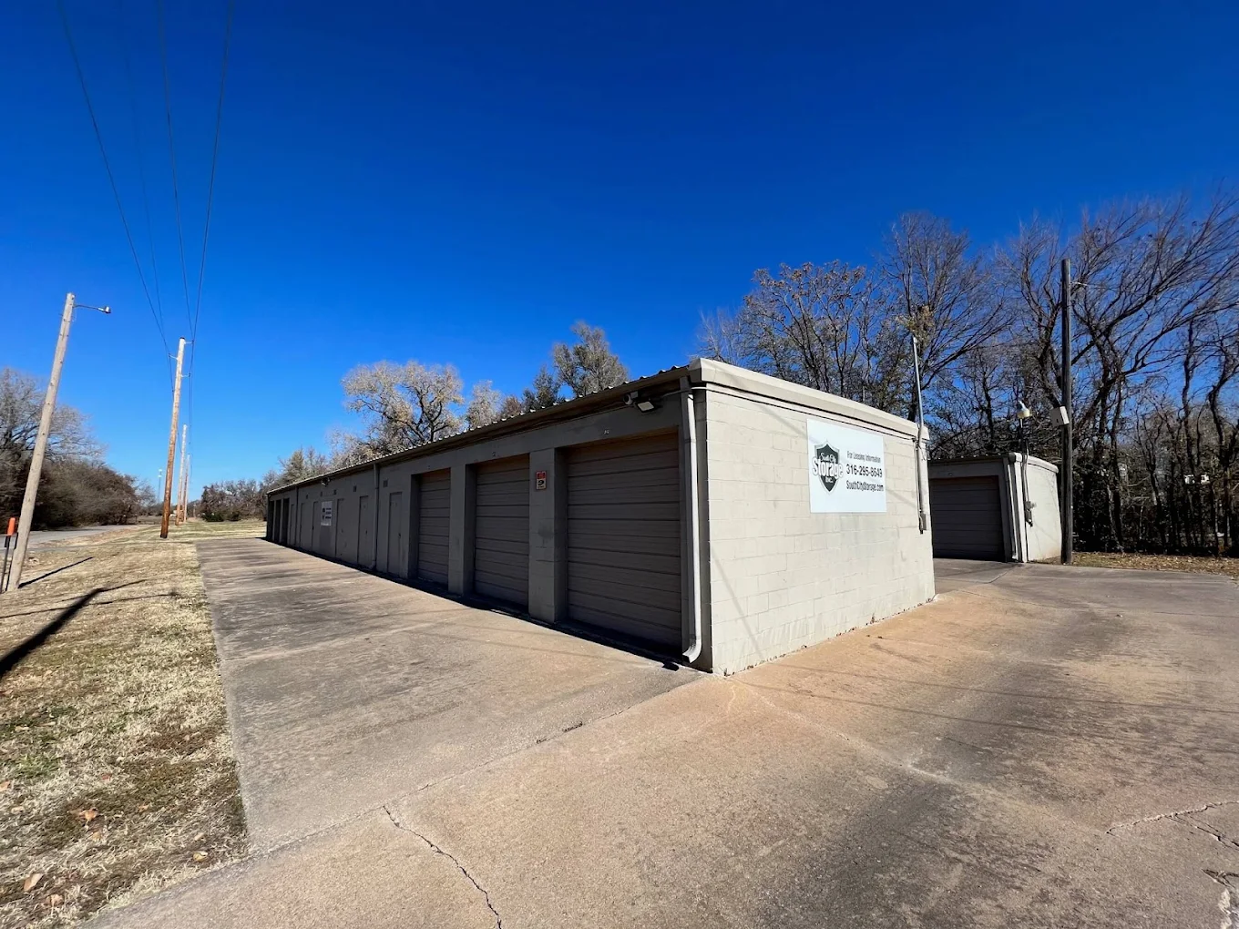 Storage in Ark City 500 S G Street Arkansas City, KS 67005
